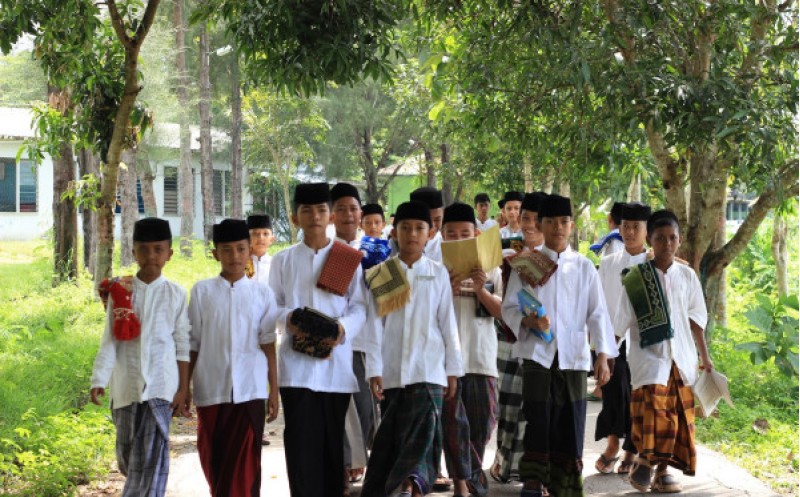Raudlah Sukamampir